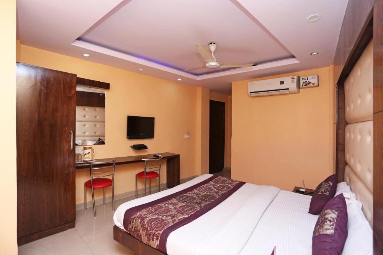 Hotel Maharani Palace Guest house *